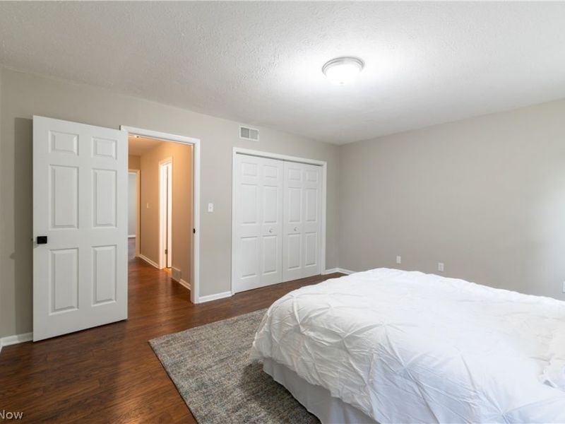 20199 Grannis Road, Fairview Park, OH 44126 Photo 28