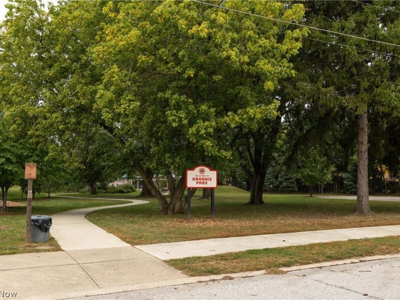 20199 Grannis Road, Fairview Park, OH 44126 Photo 33