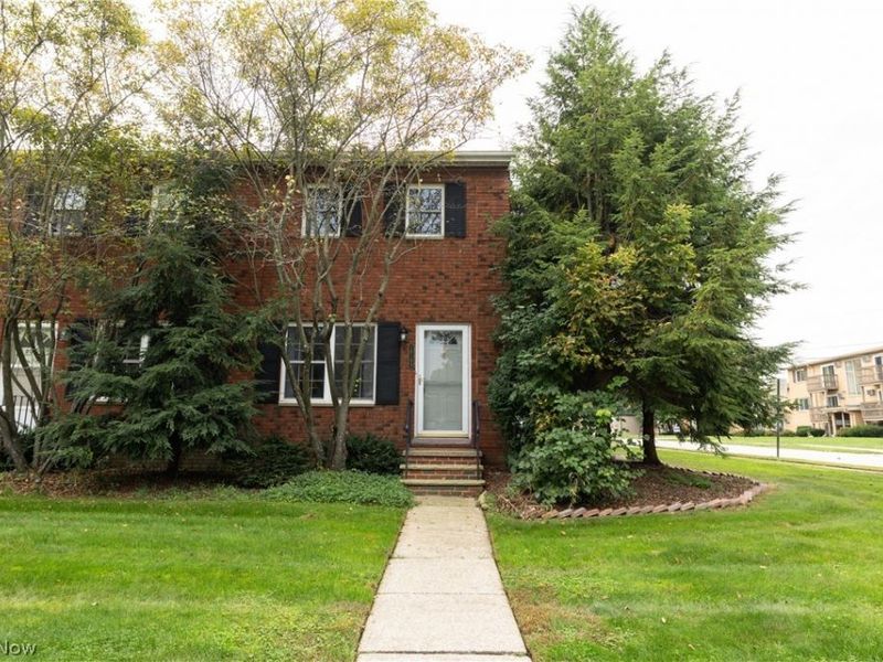 20199 Grannis Road, Fairview Park, OH 44126 Photo 34