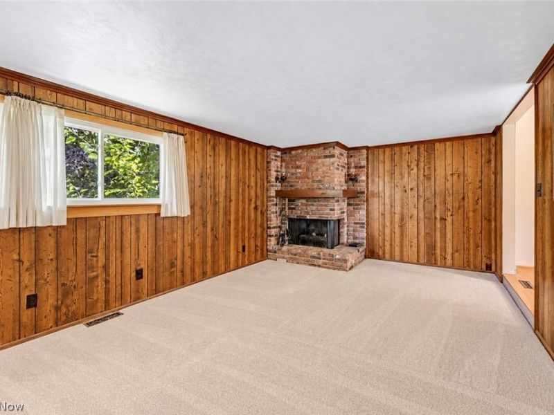 6553 Arden Avenue, Brook Park, OH 44142 Photo 12