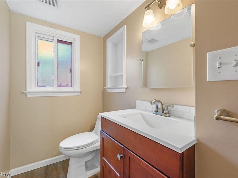 6553 Arden Avenue, Brook Park, OH 44142 Photo 24