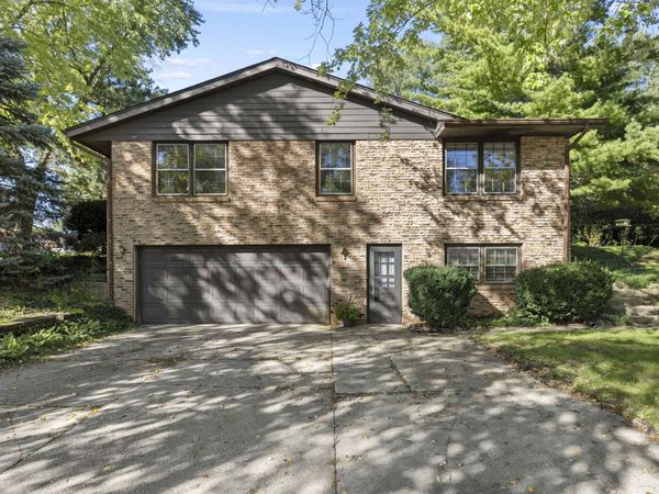 224 S Alpine Road, ROCKFORD, IL 61108