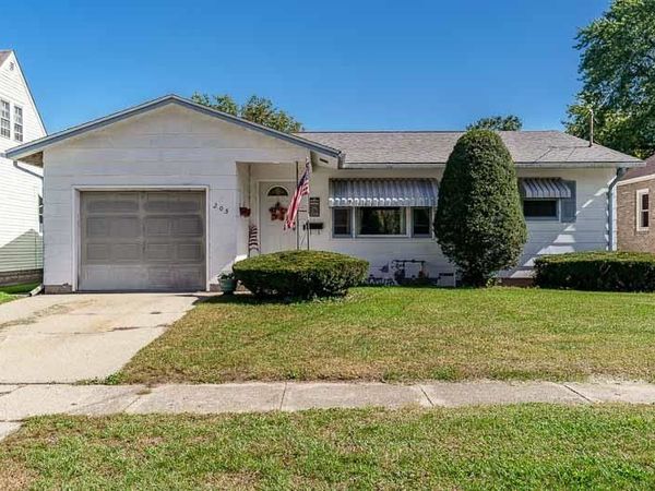 205 Goodhue Street, SOUTH BELOIT, IL 61080