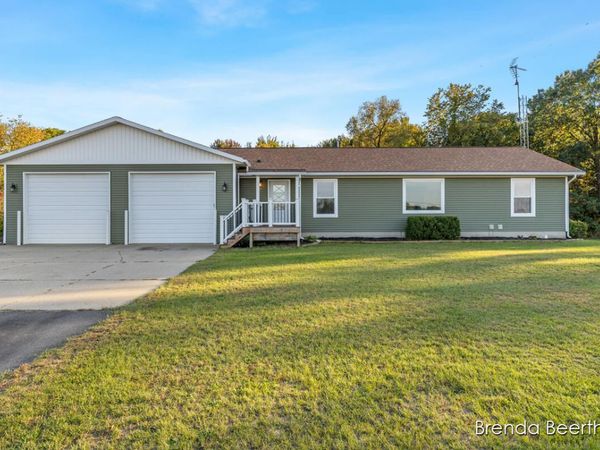 9147 W Wise Road, Greenville, MI 48838