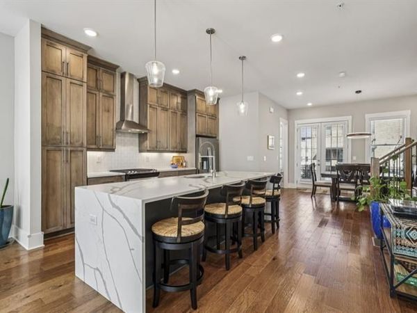 1024 Robert Smalls , Atlanta, GA 30318