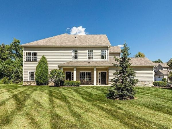 9065 Polaris Lakes Drive , Columbus, OH 43240