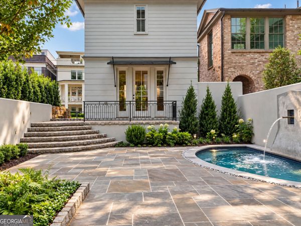 87 Sheridan Drive, Atlanta, GA 30305