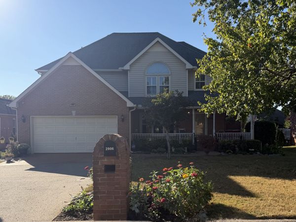 2906 Standing Bear Way , Murfreesboro, TN 37127