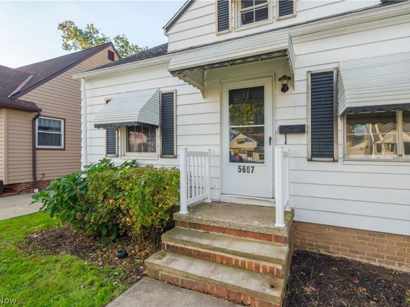 5607 Morningside Drive, Parma, OH 44129 Photo 4