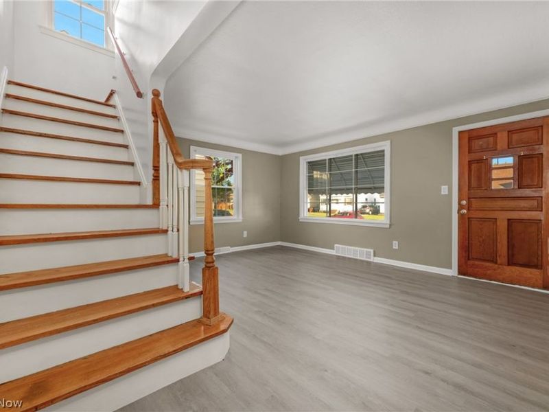 5607 Morningside Drive, Parma, OH 44129 Photo 5