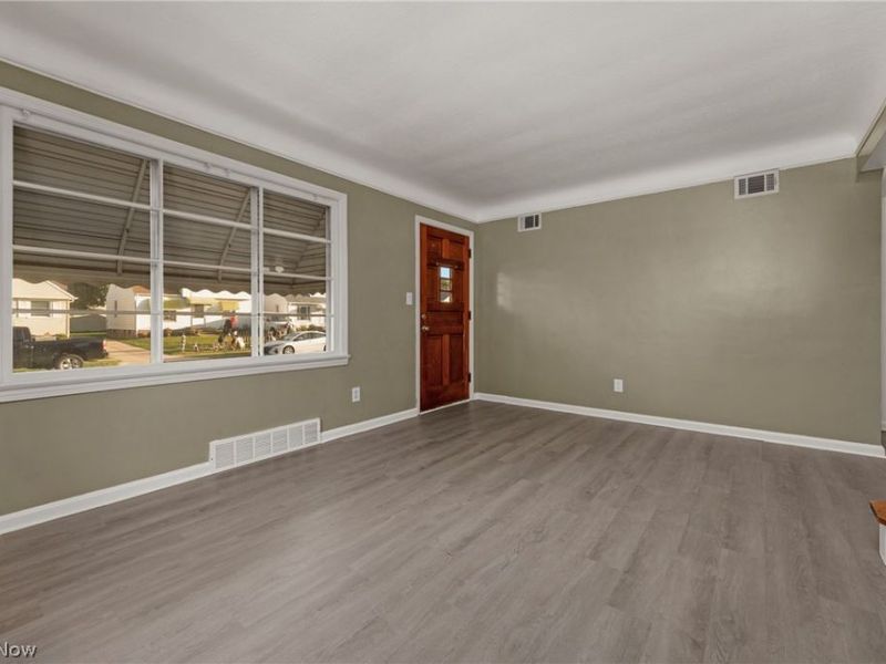 5607 Morningside Drive, Parma, OH 44129 Photo 7