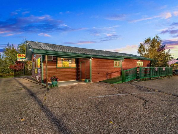 10139 W US HIGHWAY 8, Crandon, WI 54520