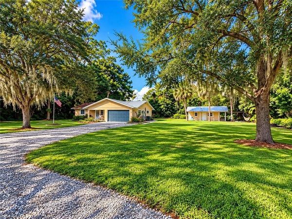 2230 River Pine DR, FORT MYERS, FL 33905
