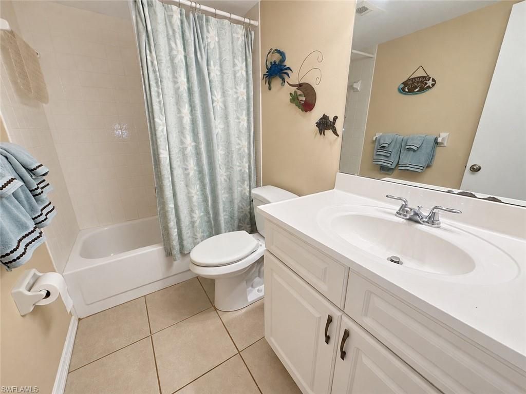 11610 Caravel Cir, Unit 102, Fort Myers, FL 33908 Photo