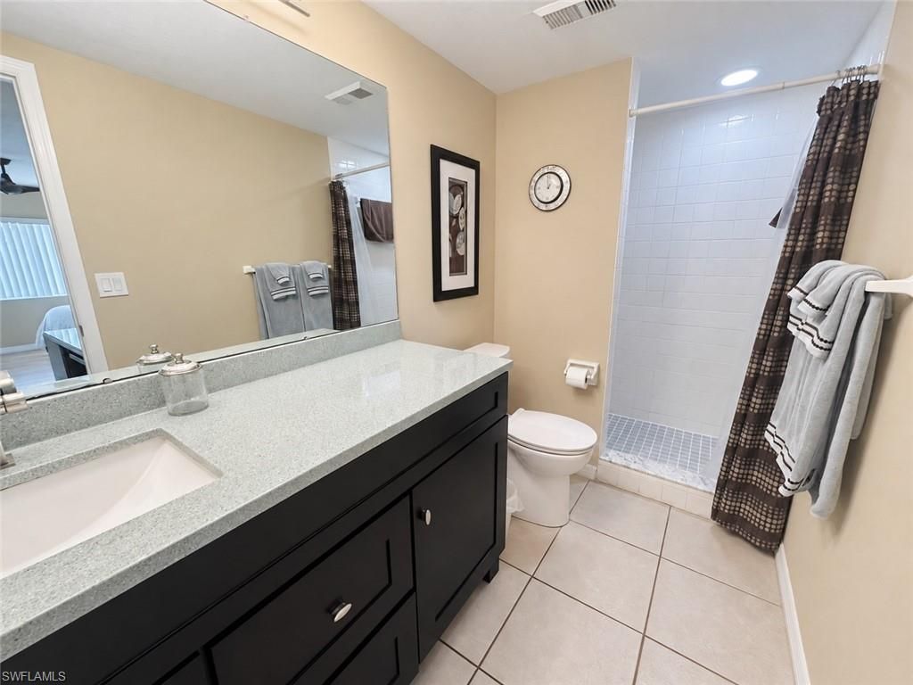 11610 Caravel Cir, Unit 102, Fort Myers, FL 33908 Photo