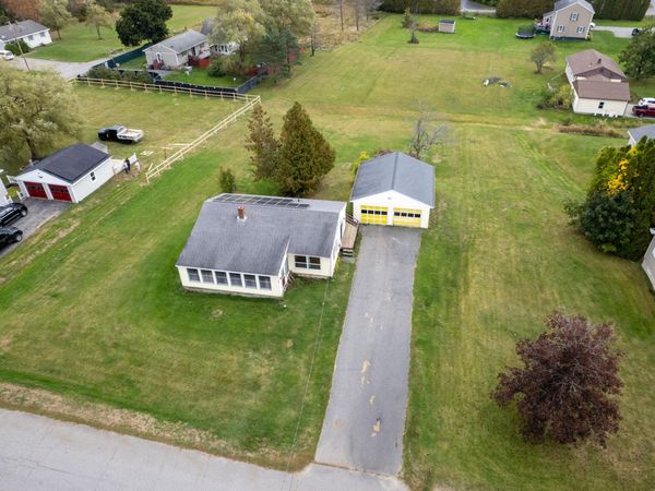 31 Page Avenue, Wiscasset, ME 04578