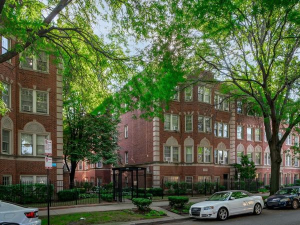 6131 N Hoyne Avenue, Unit G, Chicago, IL 60659