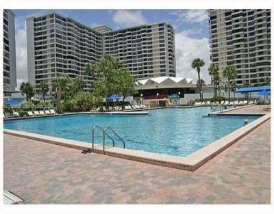 2500 Parkview Dr , Unit 517, Hallandale Beach, FL 33009 Photo