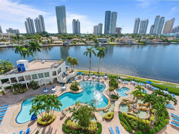 19101 NE 36th Ct , Unit 808, Aventura, FL 33180