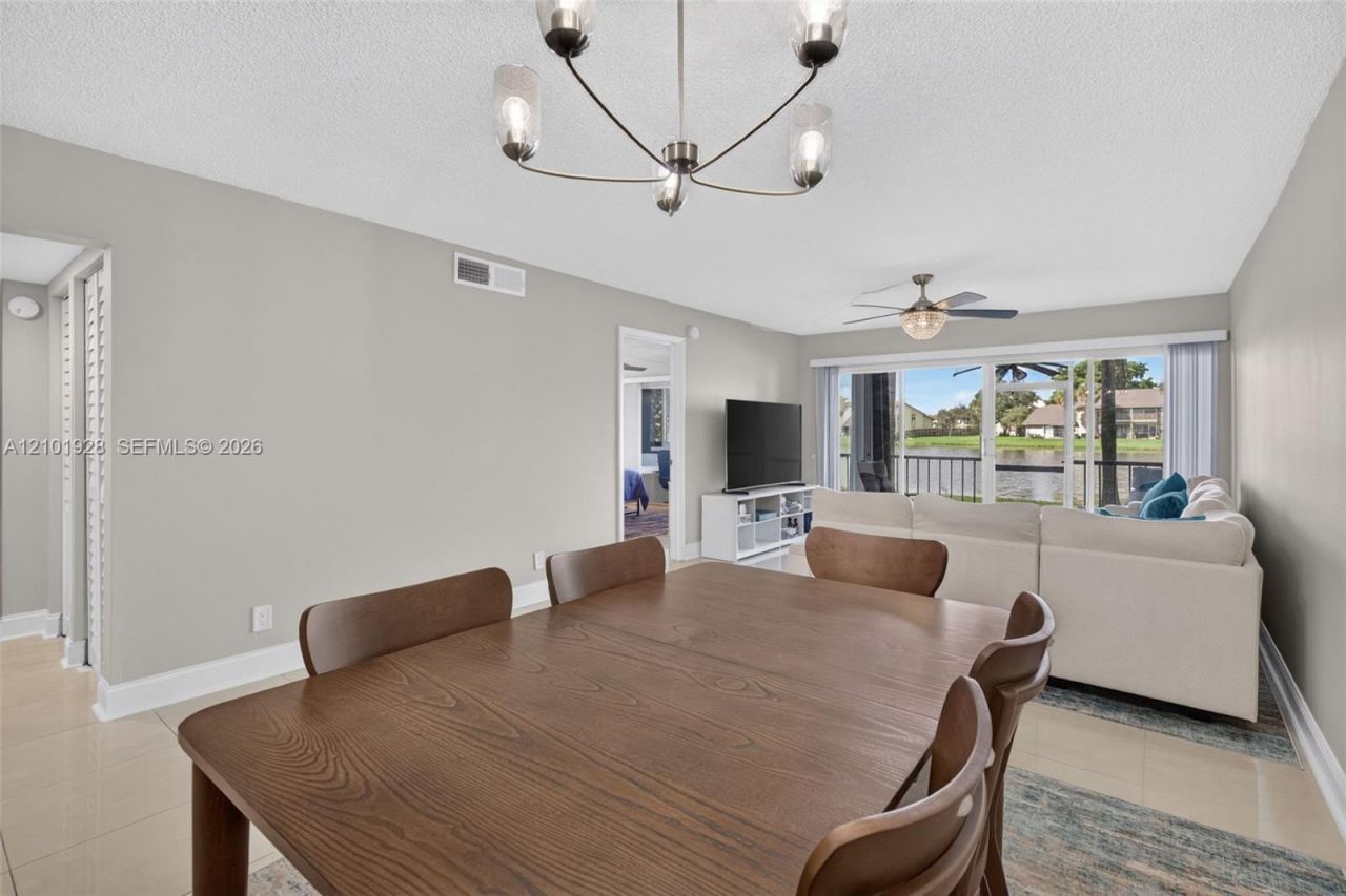 4025 N Nob Hill Rd , Unit 107, Sunrise, FL 33351 Photo