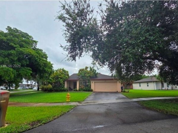 4800 SW 120th Ave , Cooper City, FL 33330