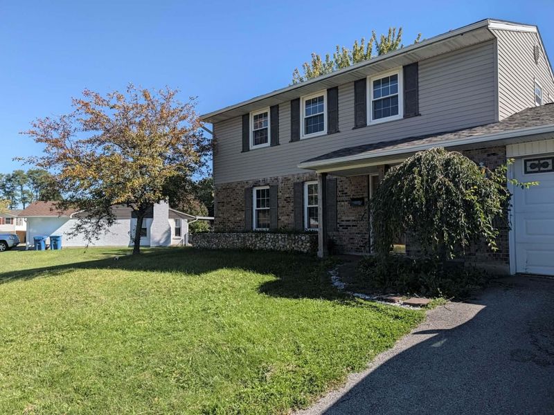 7048 Safari Drive, Dayton, OH 45424 Photo 3