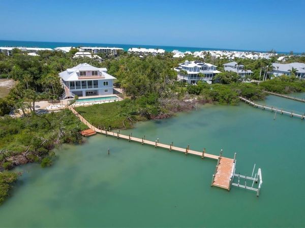 19 GROUPER HOLE DRIVE , BOCA GRANDE, FL 33921