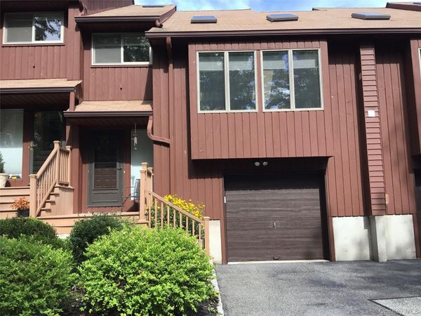 2 Braemar Court , Unit 2, New City, NY 10956
