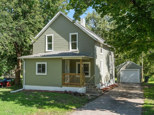 812 16th Street, Perry, IA 50220
