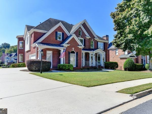 400 Lake Manor Trace, Johns Creek, GA 30022