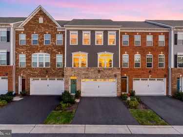 42717 BURBANK TERRACE, STERLING, VA 20166
