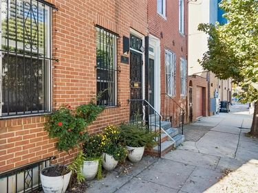 704 S 23RD STREET, PHILADELPHIA, PA 19146