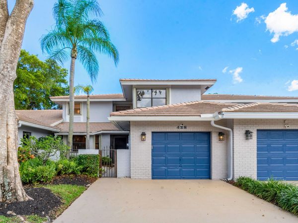 428 DEER CREEK LAKE POINT SOUTH Lane, Deerfield Beach, FL 33442