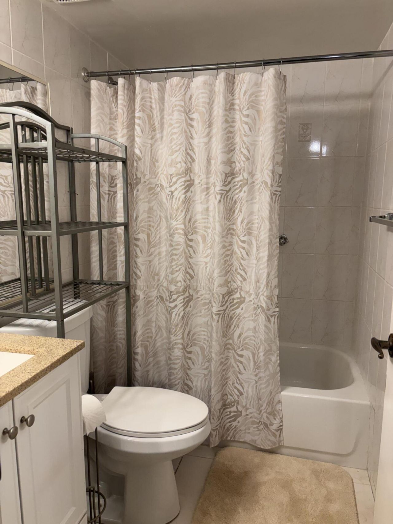 7106 Golf Colony Court, Unit 201, Lake Worth, FL 33467 Photo