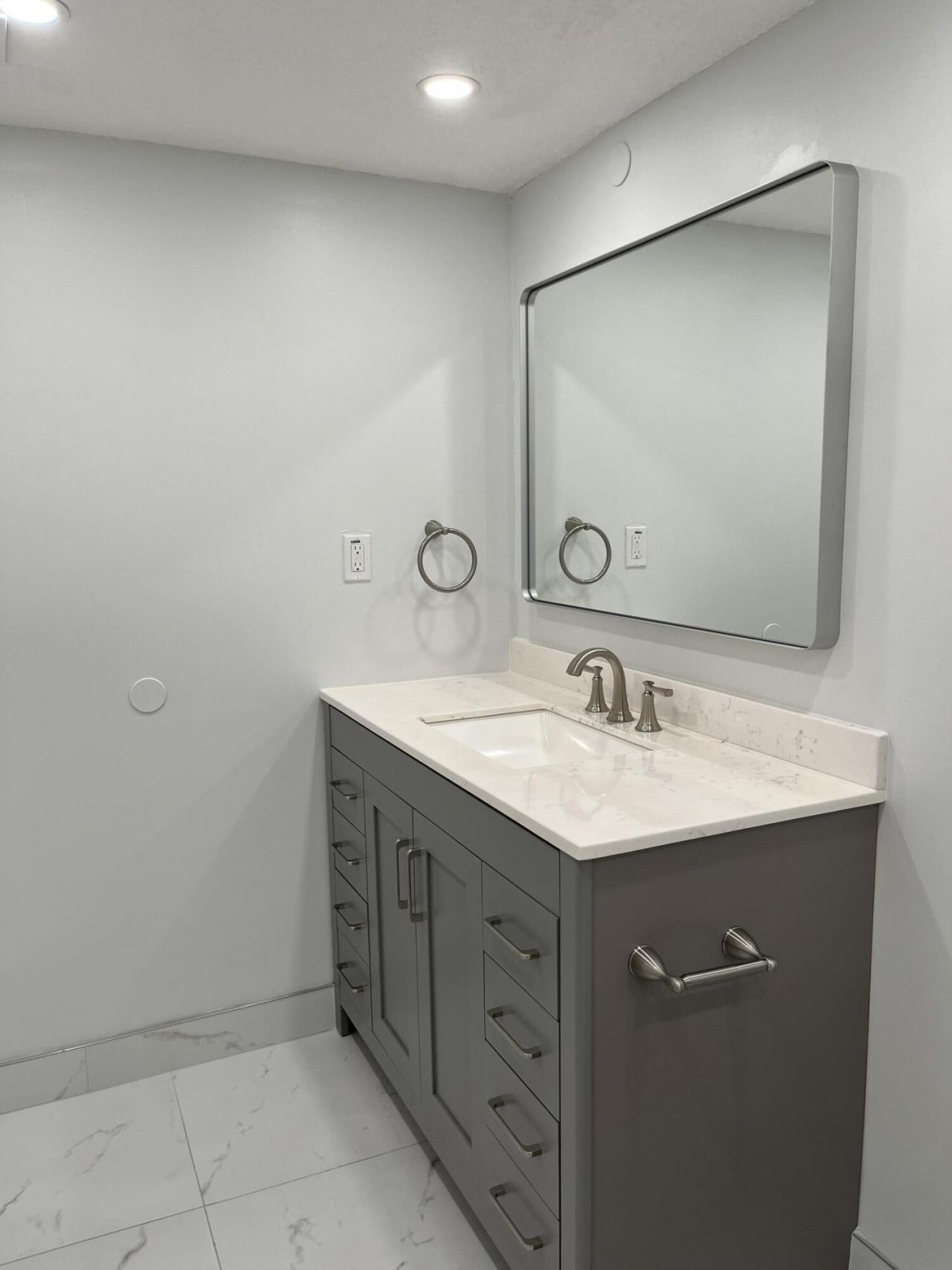 2830 Somerset Drive, Unit 211N, Lauderdale Lakes, FL 33311 Photo