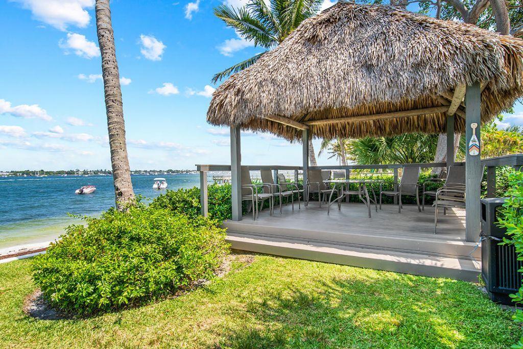 5600 N Flagler Drive, Unit 310, West Palm Beach, FL 33407 Photo