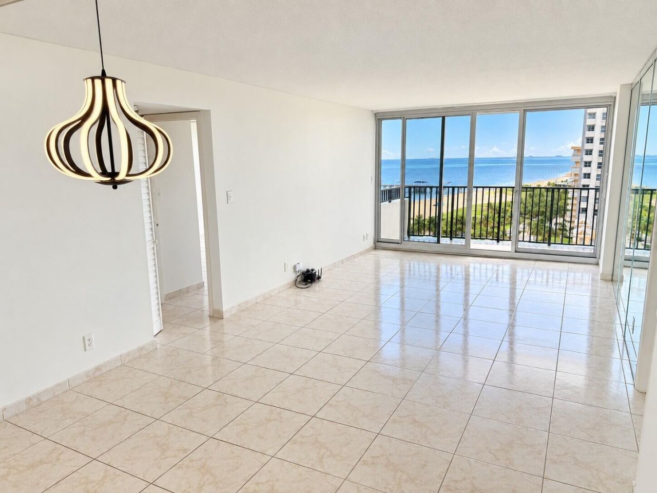 525 N Ocean Boulevard, Unit 1621, Pompano Beach, FL 33062 Photo