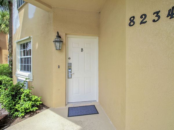 8234b Mulligan Circle, Unit 2811, Port St. Lucie, FL 34986