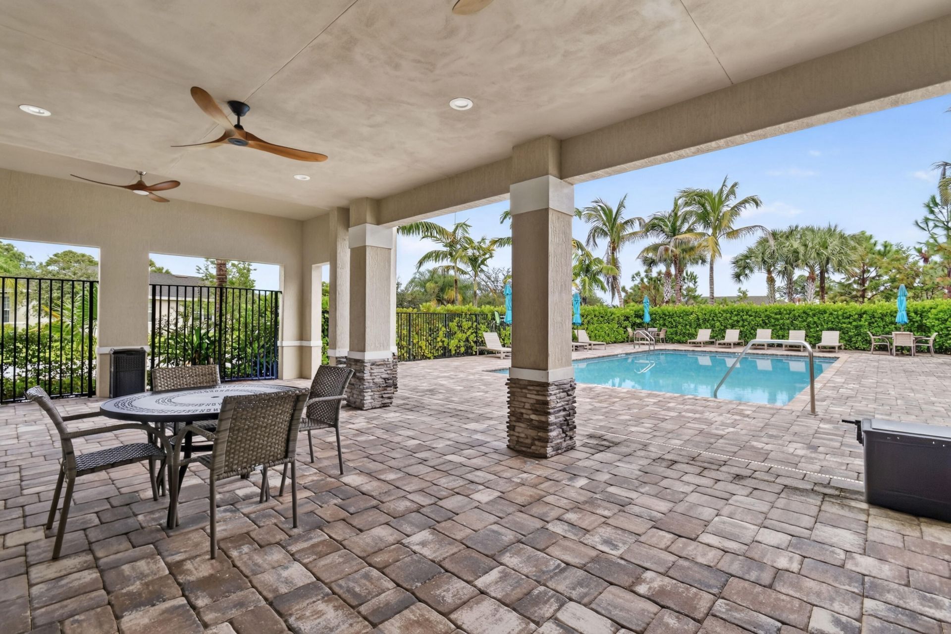 7238 SE Pine Valley Court, Hobe Sound, FL 33455 Photo