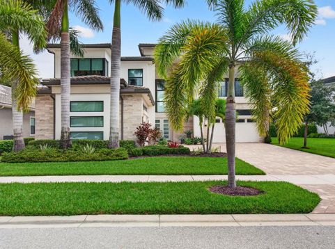 Main Photo