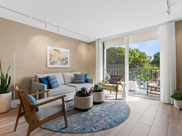1800 N Andrews Avenue, Unit 2B, Fort Lauderdale, FL 33311