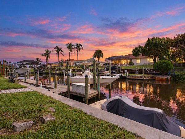 180 NE Surfside Avenue, Port St. Lucie, FL 34983