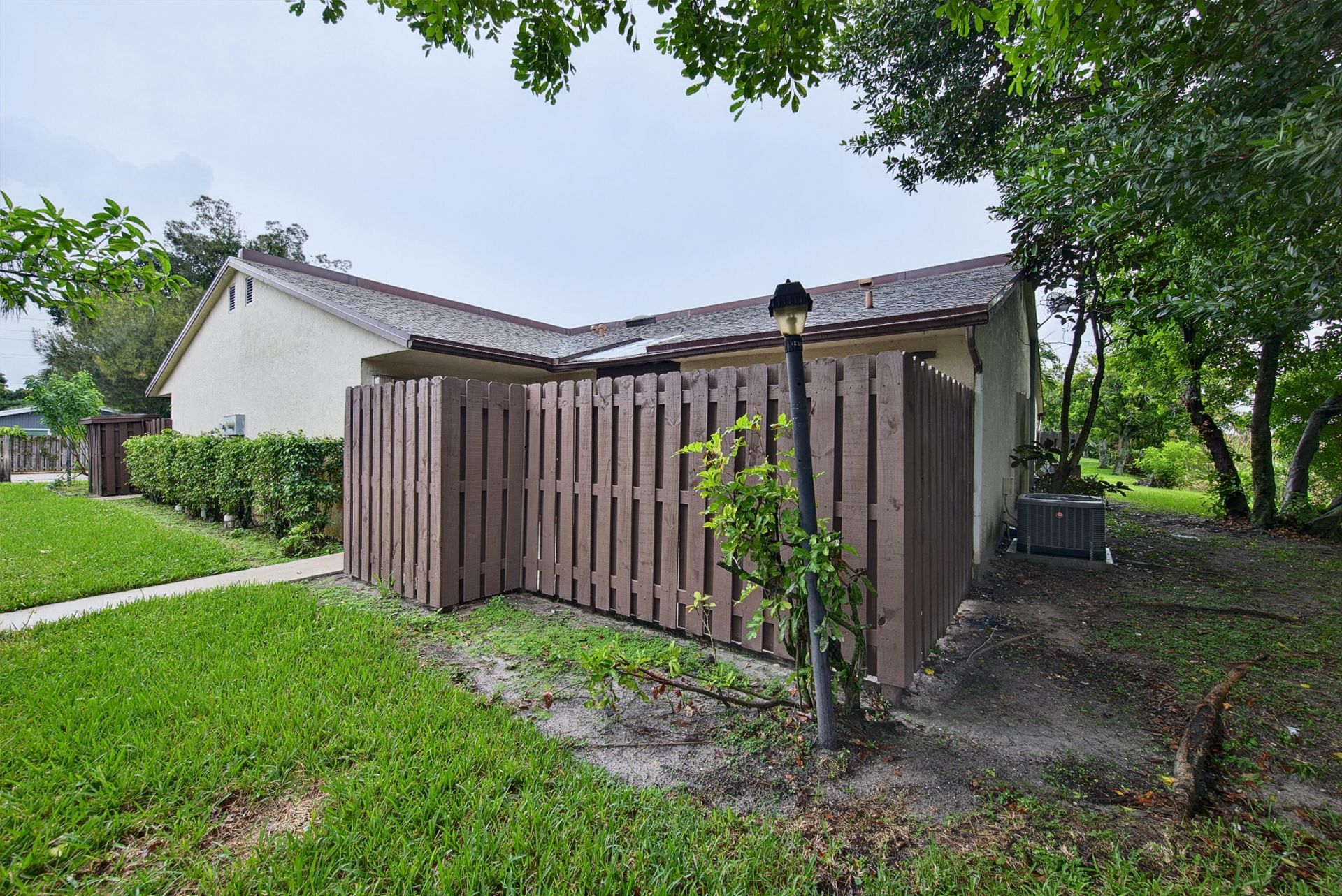 3402 Waterview Circle, Unit B, Palm Springs, FL 33461 Photo