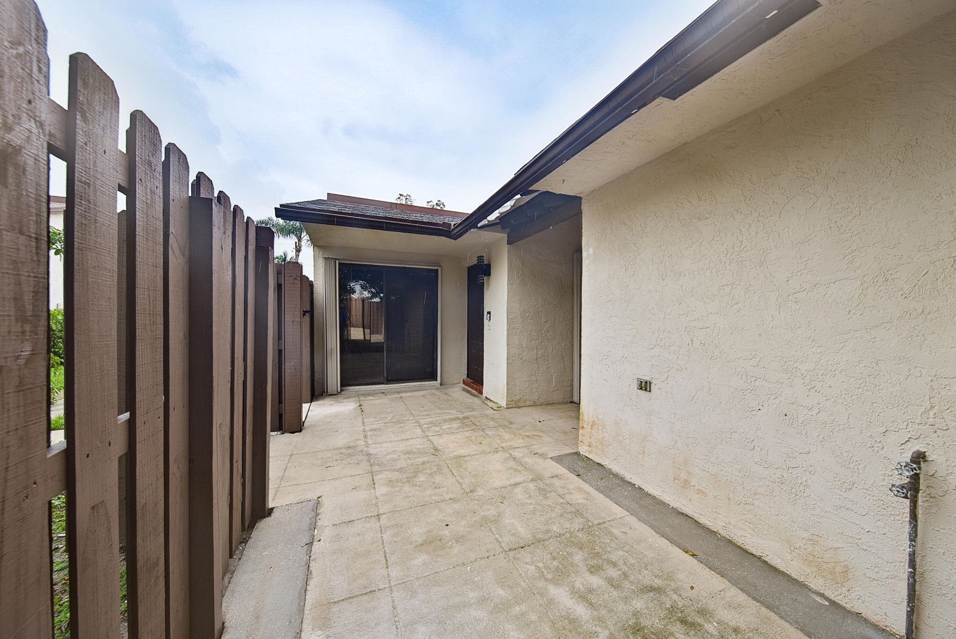 3402 Waterview Circle, Unit B, Palm Springs, FL 33461 Photo