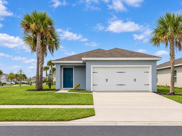 521 Cherimoya Street, Fort Pierce, FL 34981