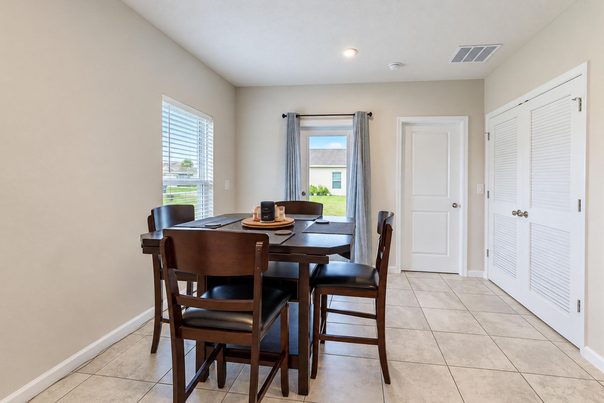 521 Cherimoya Street, Fort Pierce, FL 34981 Photo
