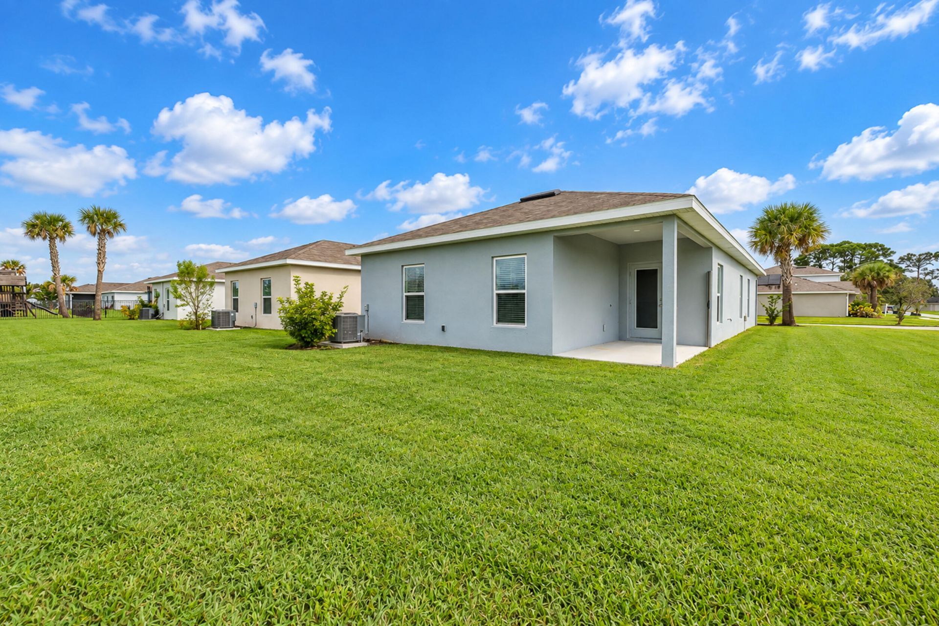 521 Cherimoya Street, Fort Pierce, FL 34981 Photo