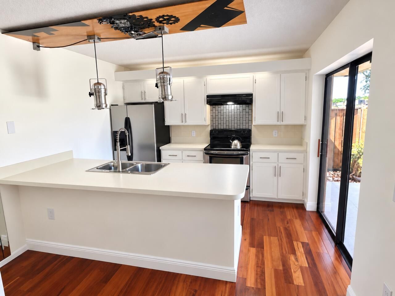 5133 51st Way, West Palm Beach, FL 33409 Photo