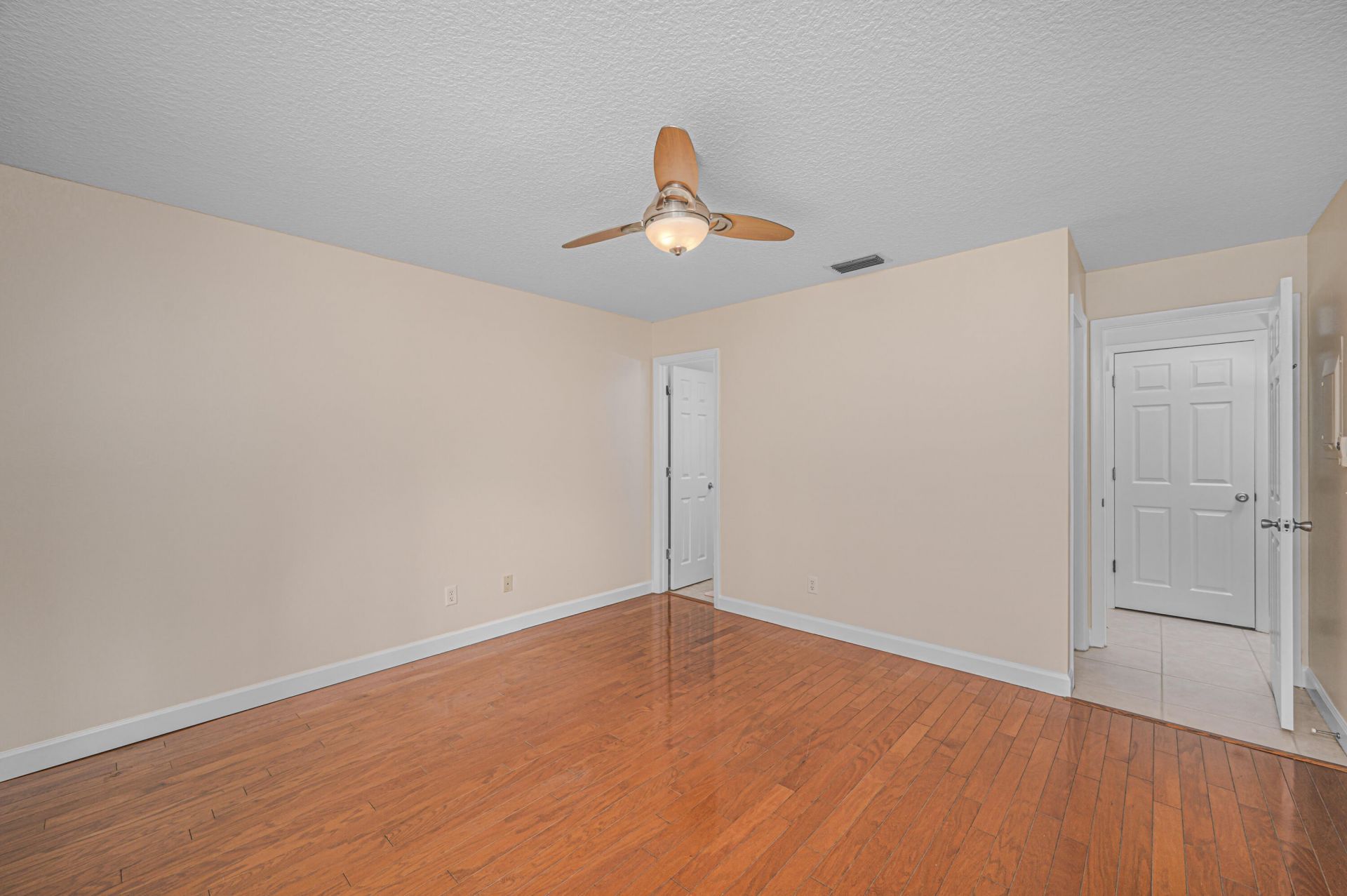 16 Lake Vista Trail, Unit 202, Port Saint Lucie, FL 34952 Photo