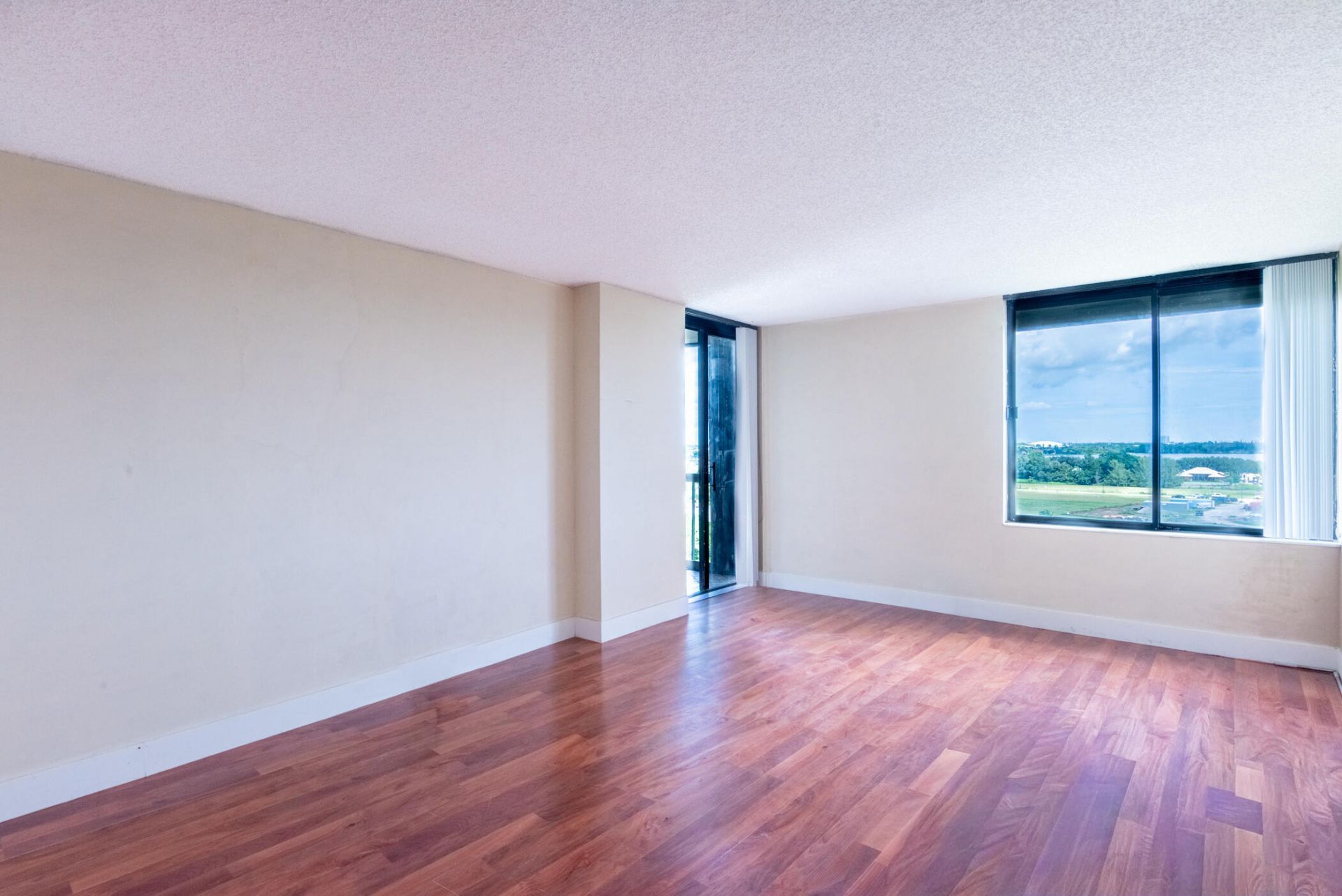 2480 Presidential Way, Unit 903, West Palm Beach, FL 33401 Photo